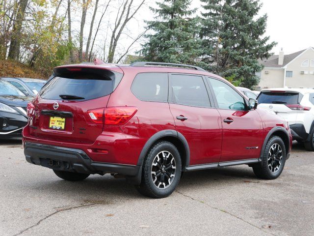 2020 Nissan Pathfinder SL