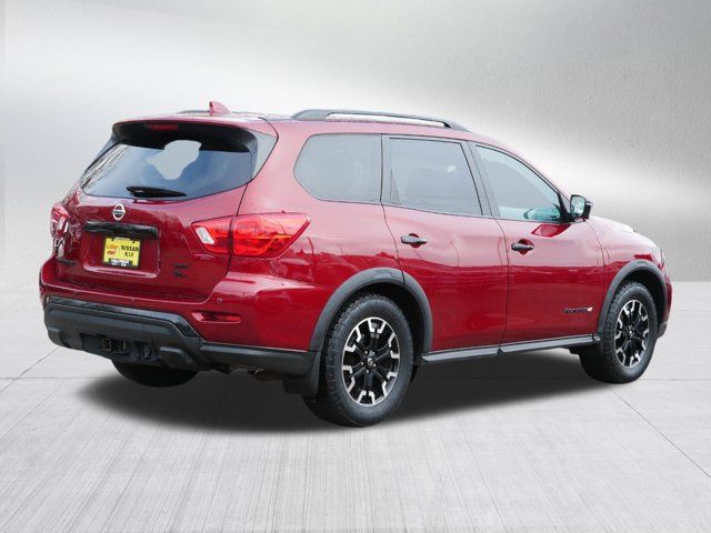 2020 Nissan Pathfinder SL