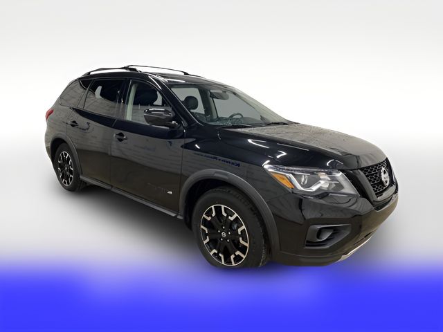 2020 Nissan Pathfinder SL