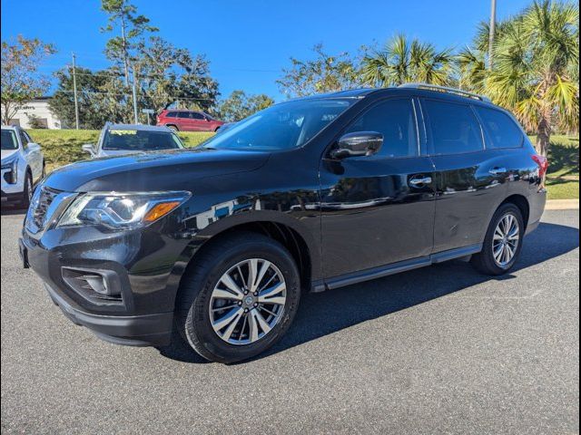 2020 Nissan Pathfinder SL