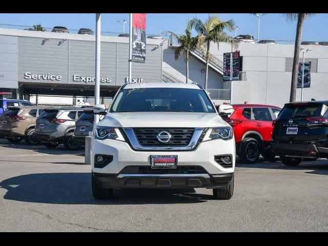 2020 Nissan Pathfinder SL