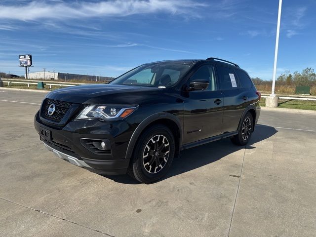 2020 Nissan Pathfinder SL