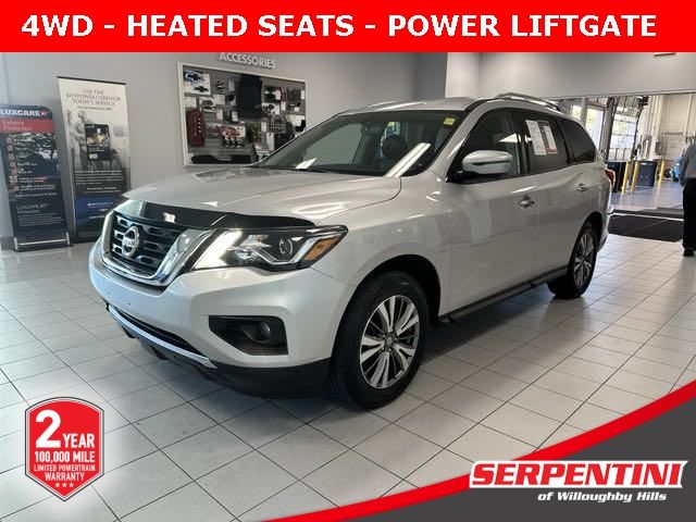 2020 Nissan Pathfinder SL