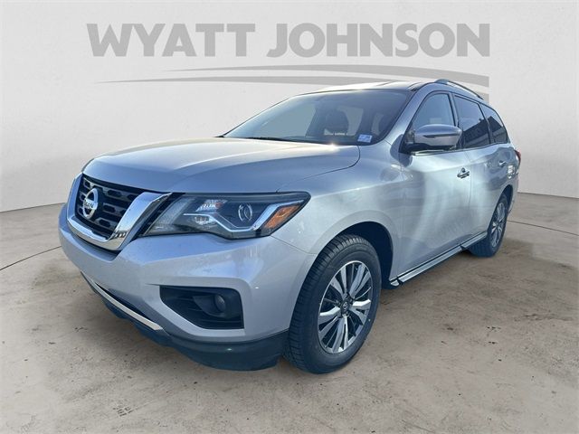 2020 Nissan Pathfinder SL