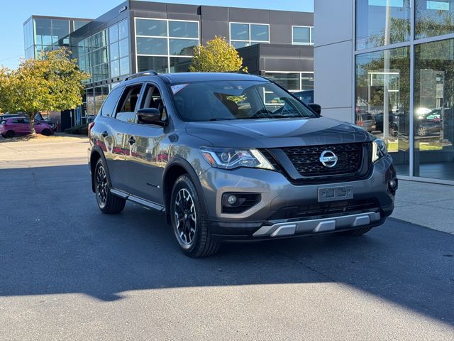 2020 Nissan Pathfinder SL