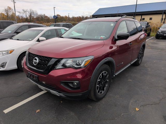 2020 Nissan Pathfinder SL