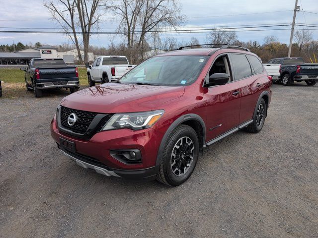 2020 Nissan Pathfinder SL