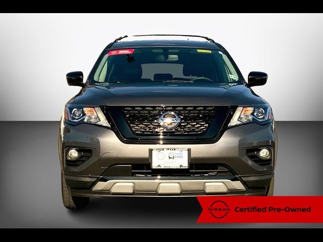 2020 Nissan Pathfinder SL