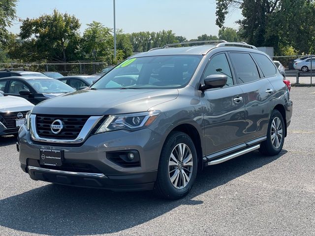 2020 Nissan Pathfinder SL