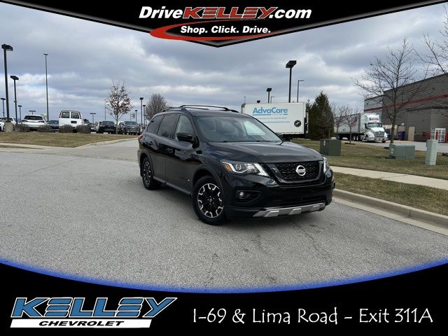 2020 Nissan Pathfinder SL