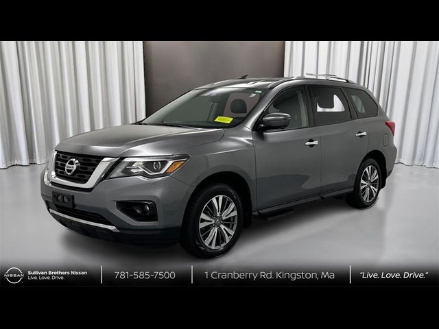 2020 Nissan Pathfinder SL