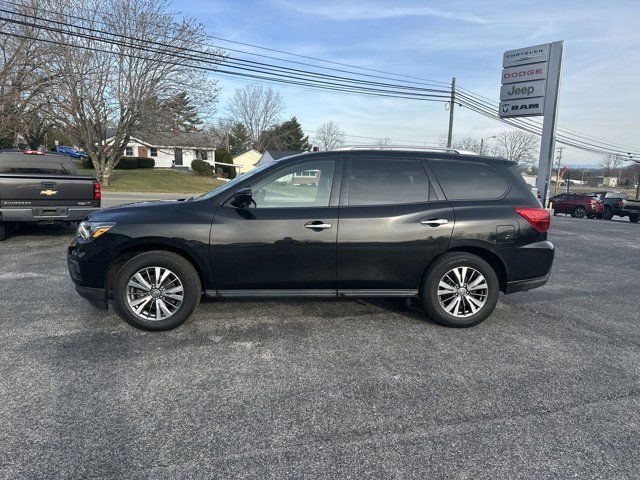 2020 Nissan Pathfinder SL