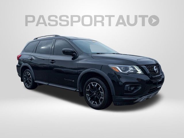 2020 Nissan Pathfinder SL