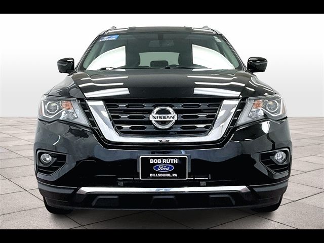 2020 Nissan Pathfinder SL