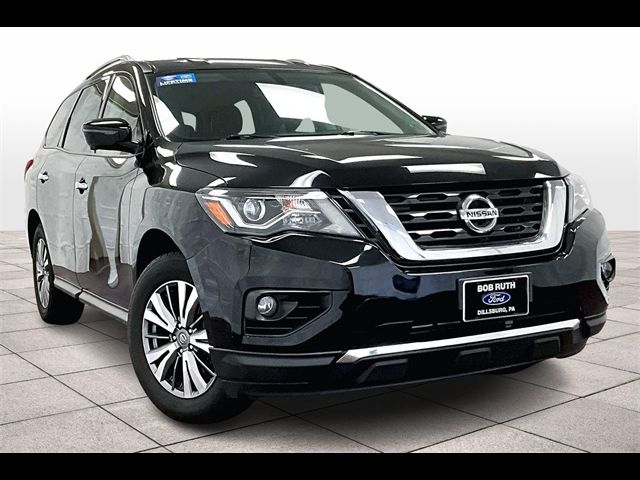 2020 Nissan Pathfinder SL