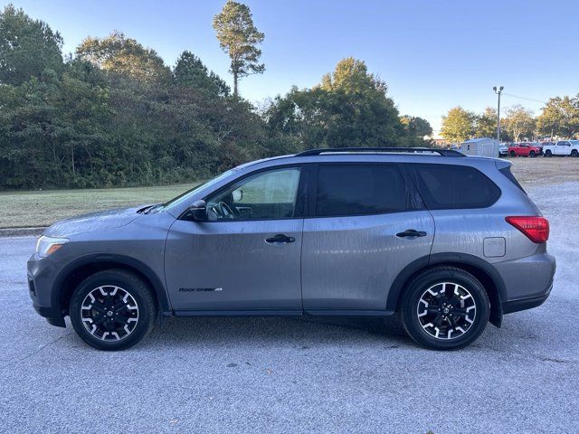 2020 Nissan Pathfinder SL