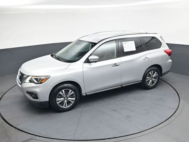 2020 Nissan Pathfinder SL
