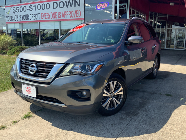 2020 Nissan Pathfinder SL