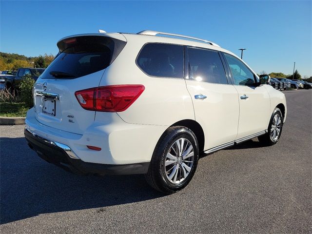 2020 Nissan Pathfinder SL