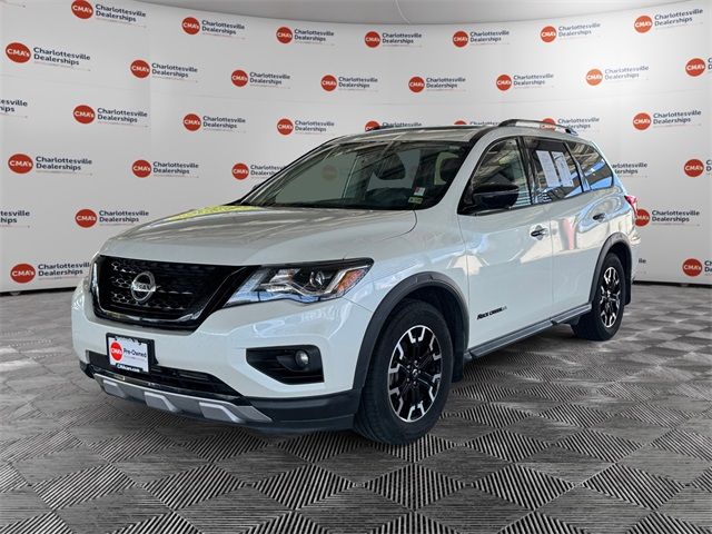 2020 Nissan Pathfinder SL