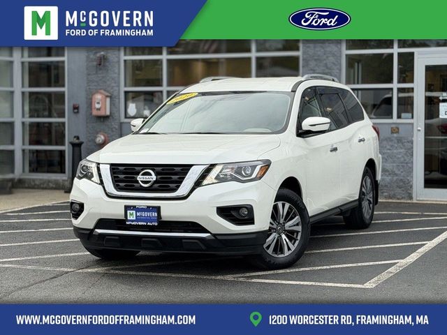 2020 Nissan Pathfinder SL
