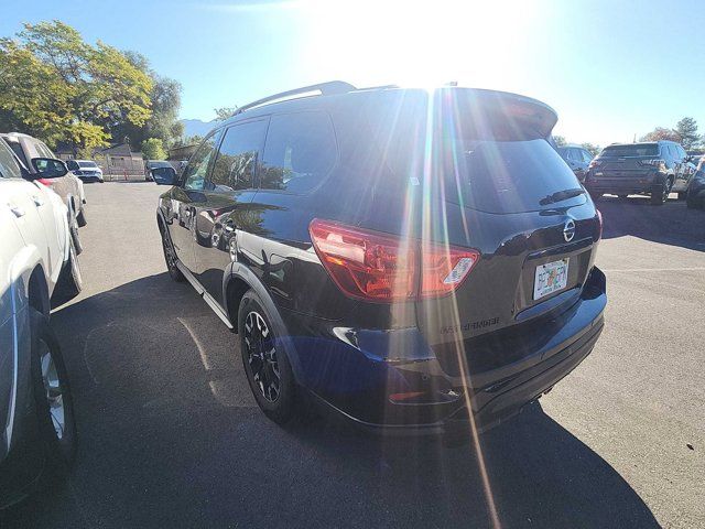 2020 Nissan Pathfinder SL