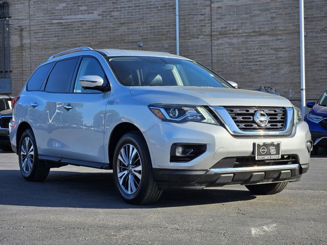 2020 Nissan Pathfinder SL