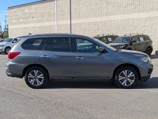 2020 Nissan Pathfinder SL