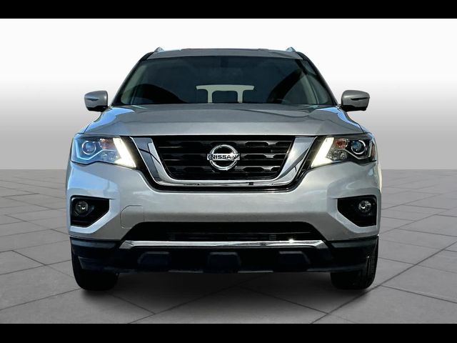 2020 Nissan Pathfinder SL