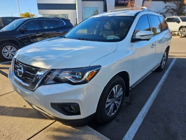 2020 Nissan Pathfinder SL