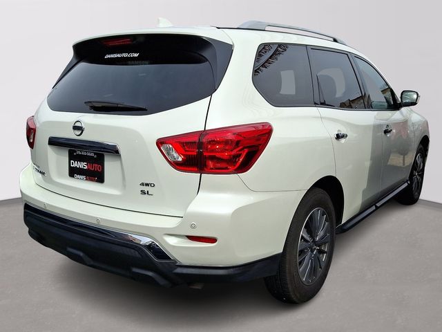 2020 Nissan Pathfinder SL