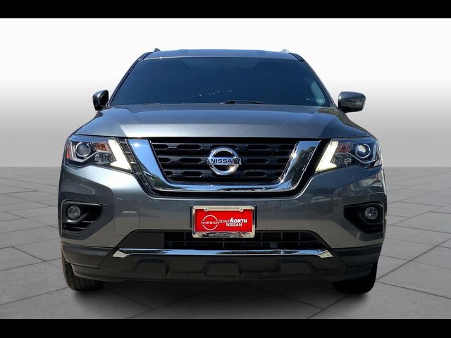 2020 Nissan Pathfinder SL