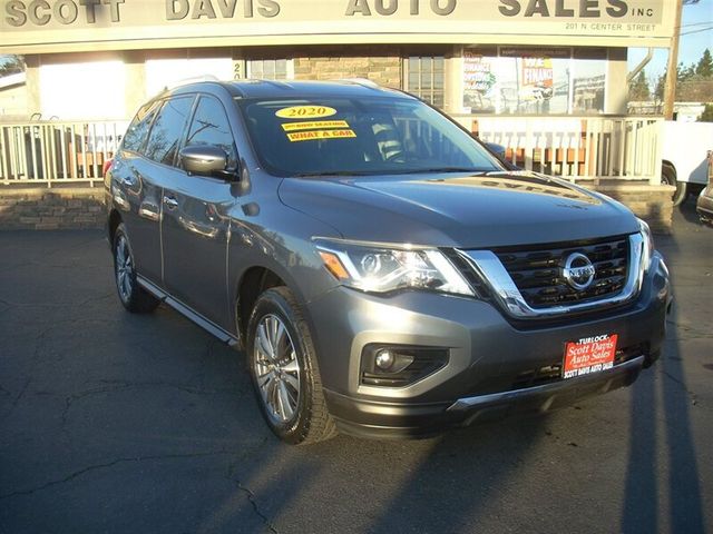 2020 Nissan Pathfinder SL