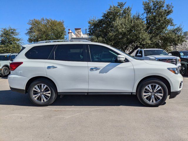 2020 Nissan Pathfinder SL