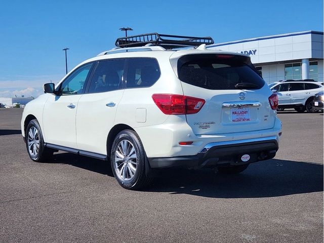 2020 Nissan Pathfinder SL