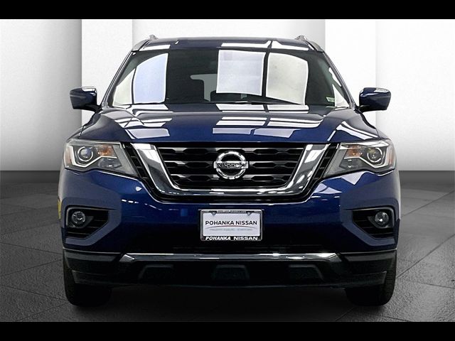 2020 Nissan Pathfinder SL