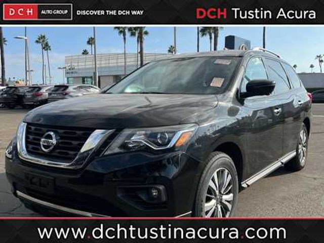 2020 Nissan Pathfinder SL