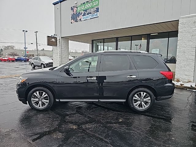 2020 Nissan Pathfinder SL