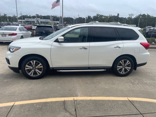 2020 Nissan Pathfinder SL