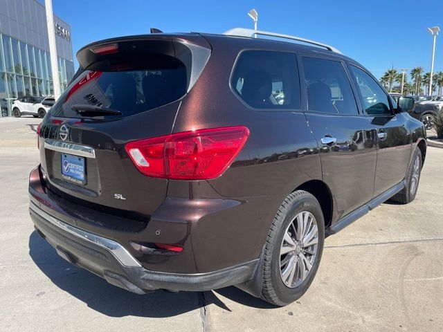 2020 Nissan Pathfinder SL