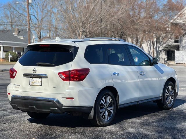 2020 Nissan Pathfinder SL