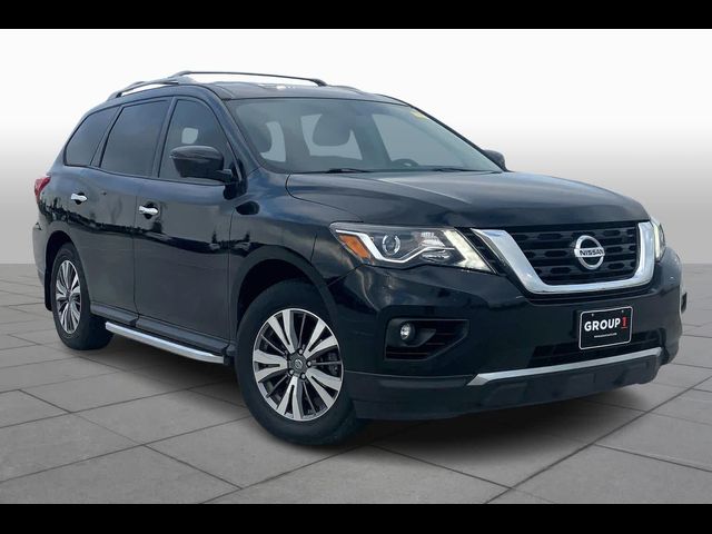 2020 Nissan Pathfinder SL