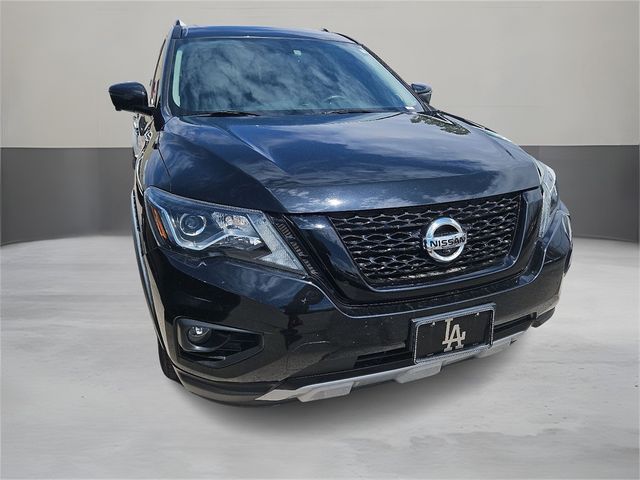 2020 Nissan Pathfinder SL