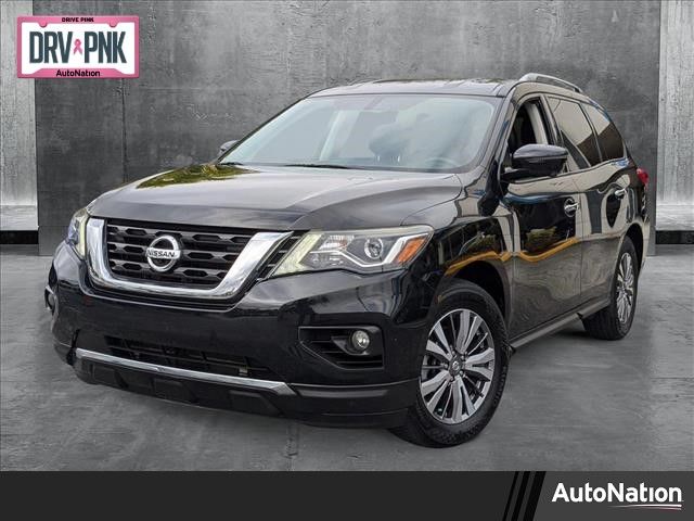 2020 Nissan Pathfinder SL