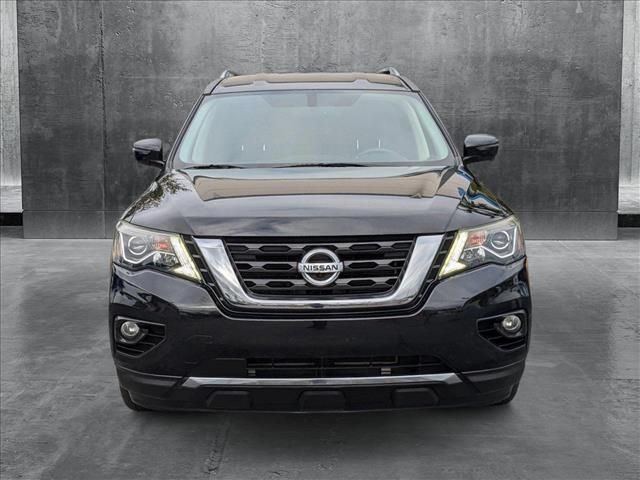 2020 Nissan Pathfinder SL