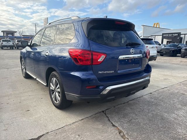 2020 Nissan Pathfinder SL