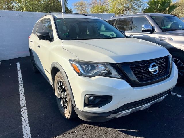 2020 Nissan Pathfinder SL