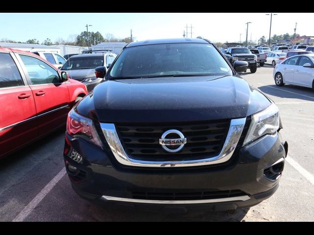 2020 Nissan Pathfinder SL