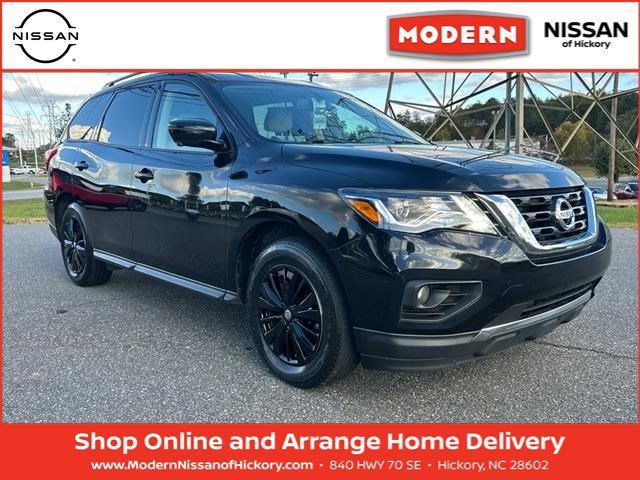 2020 Nissan Pathfinder SL