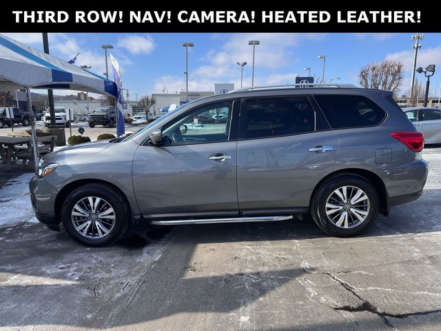 2020 Nissan Pathfinder SL